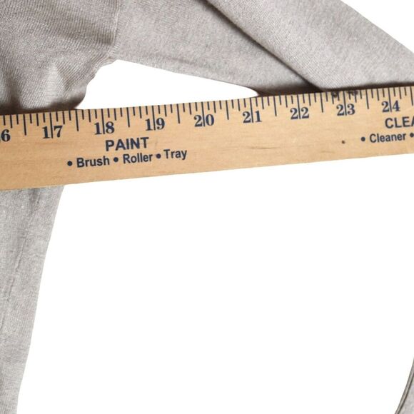 Banana Republic Taupe V-Neck Sweater Size S Minimal Slouchy Silk Blend Top - Picture 7 of 7